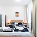 Borivojova 63 Apartman *