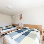 Borivojova 63 Apartman *