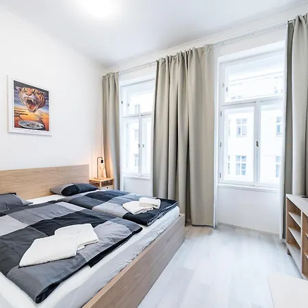 Borivojova 63 * Prag